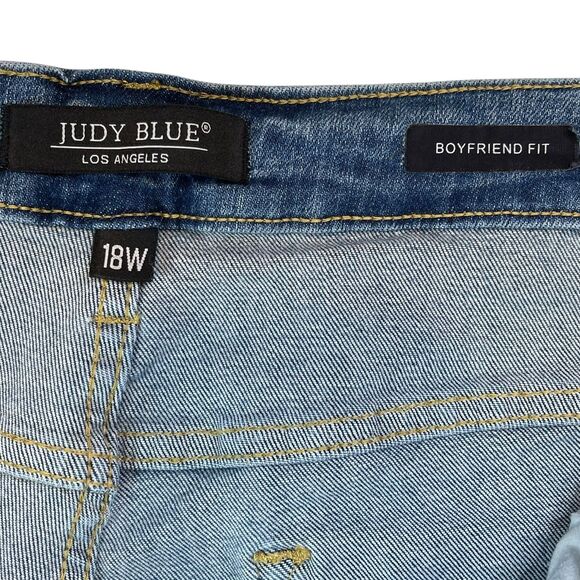 Judy Blue Boyfriend Fit High Rise Stretch Jeans Destructed Size 18W Plus Relaxed - Picture 9 of 10
